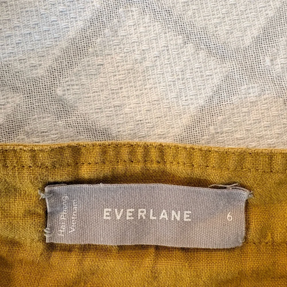 Everlane 100% Linen Button-Front Tank Top — Mustard Yellow - Picture 3 of 4